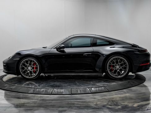 Used 2020 Porsche 911 Carrera 4S image 5