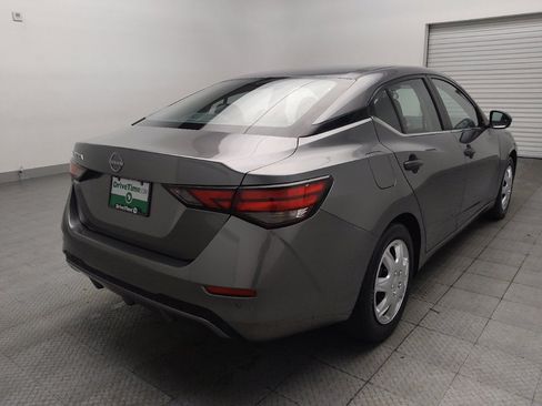 Used 2025 Nissan Sentra S FWD image 9