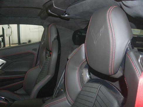 Used 2025 Chevrolet Corvette E-Ray w/ ZER Performance Package image 34