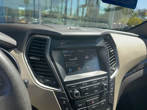 Used 2018 Hyundai Santa Fe Sport w/ 2.4L Value Package 02 FWD image 2