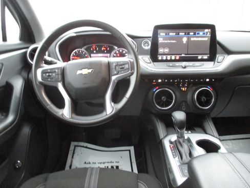 Used 2023 Chevrolet Blazer LT w/ Convenience Package image 12