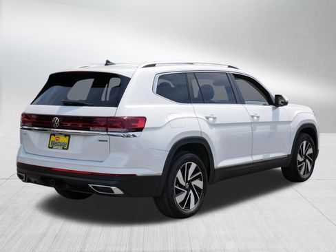 Certified 2025 Volkswagen Atlas SEL AWD/4WD image 7
