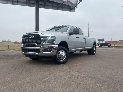 New 2026 RAM 3500 Tradesman w/ Chrome Appearance Group A AWD/4WD image 2