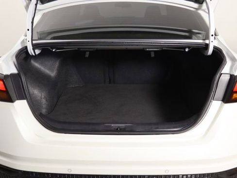 Used 2024 Nissan Altima 2.5 SR w/ SR Premium Package AWD/4WD image 16