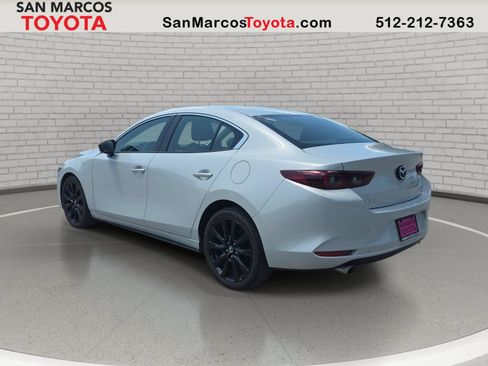 Used 2025 MAZDA MAZDA3 s FWD image 8