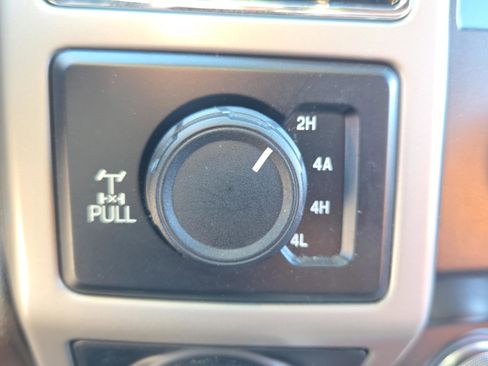 Used 2019 Ford F150 King Ranch w/ Equipment Group 601A Luxury image 28