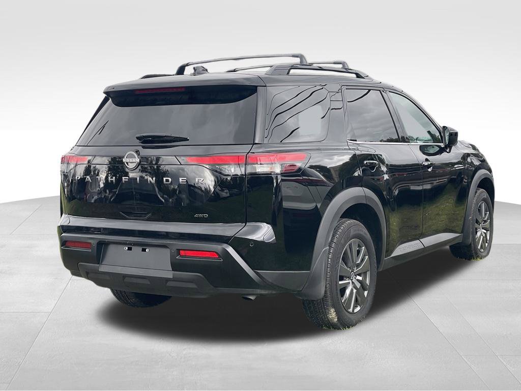 Certified 2026 Nissan Pathfinder SV AWD/4WD image 4
