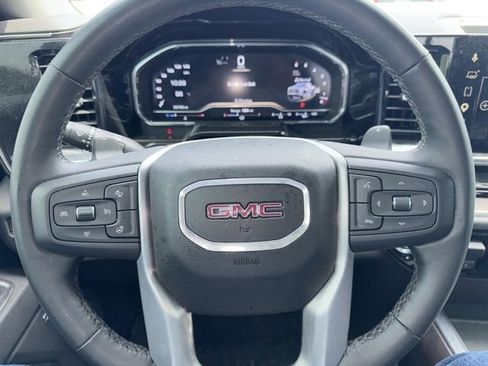 Used 2025 GMC Sierra 1500 SLT w/ SLT Premium Package AWD/4WD image 26