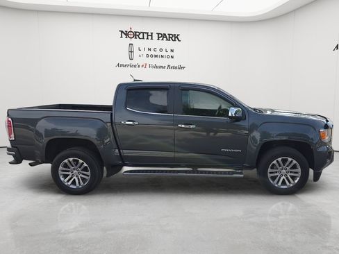 Used 2016 GMC Canyon SLT w/ Driver Alert Package RWD image 4