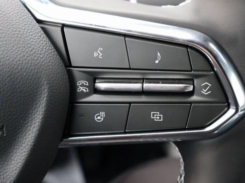 New 2026 Chevrolet Equinox EV LT image 17