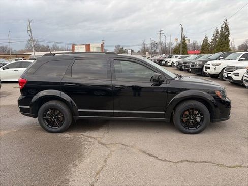 Used 2019 Dodge Journey SE w/ Connectivity Group image 7