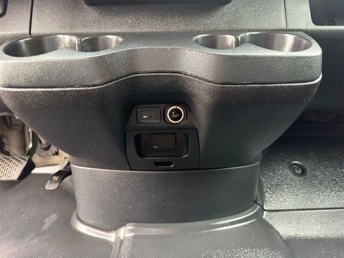 Used 2021 Mercedes-Benz Sprinter 1500 image 14