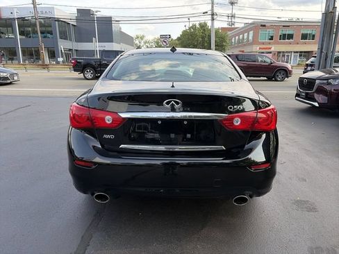 Used 2015 INFINITI Q50 Premium w/ Navigation Package AWD/4WD image 7