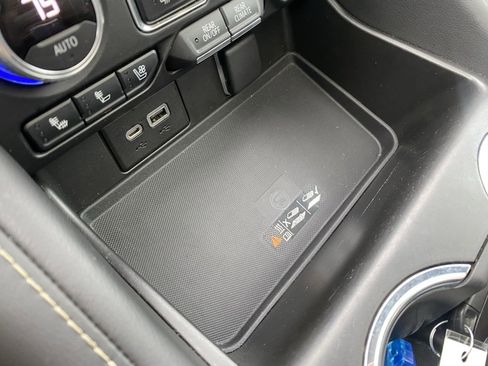 Used 2022 GMC Yukon SLT image 23