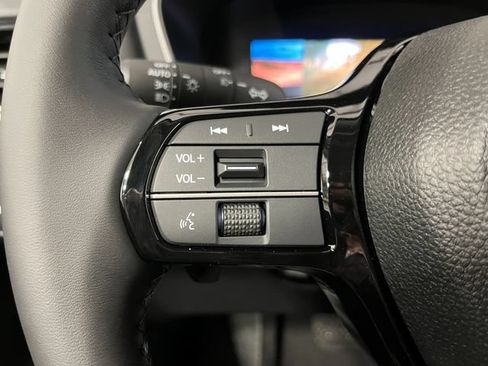 New 2026 Honda Pilot Touring image 18