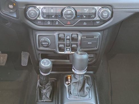 New 2026 Jeep Gladiator Sport image 19