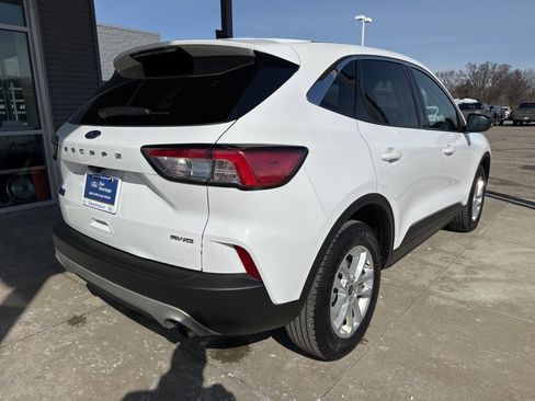 Certified 2022 Ford Escape SE w/ Convenience Package image 8