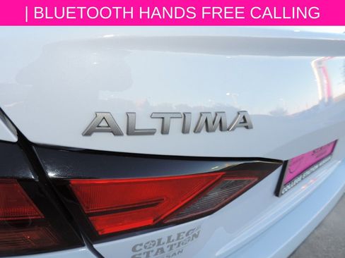 Certified 2024 Nissan Altima 2.5 SR w/ SR Premium Package image 11