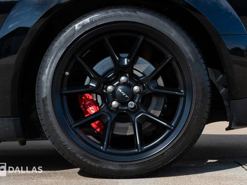 Used 2022 Dodge Challenger SRT Hellcat Redeye image 10