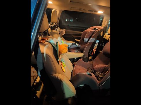 Used 2019 Subaru Ascent Limited image 10