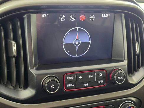 Used 2016 GMC Canyon SLE w/ All Terrain Package image 32