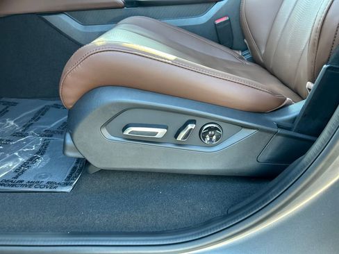 New 2026 Acura MDX SH-AWD image 14
