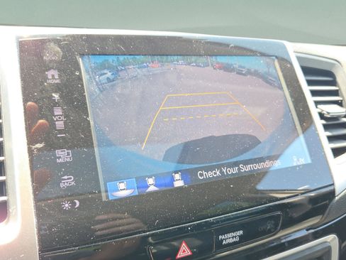 Certified 2018 Honda Pilot Elite image 24