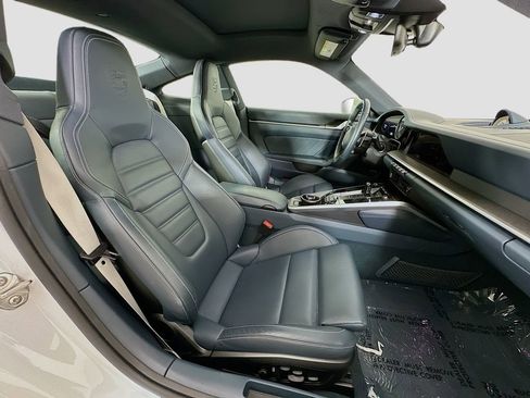 Used 2024 Porsche 911 Carrera S image 29