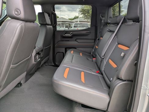 Certified 2024 GMC Sierra 1500 AT4 w/ AT4 Premium Package AWD/4WD image 13
