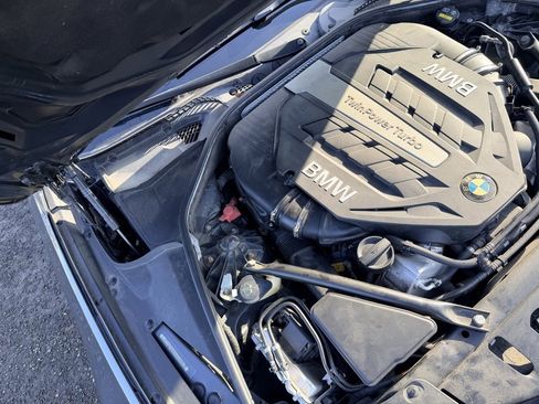 Used 2016 BMW 550i xDrive Sedan image 33