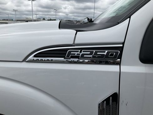 Used 2016 Ford F250 Lariat w/ Chrome Package image 11