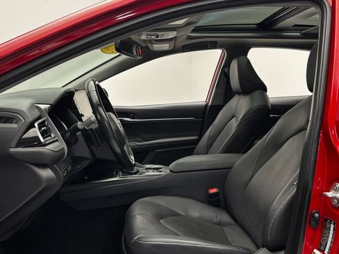 Used 2023 Toyota Camry XSE AWD/4WD image 12
