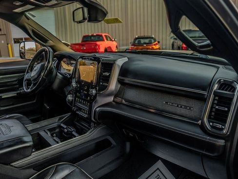 Used 2021 RAM 2500 Limited w/ Night Edition AWD/4WD image 24