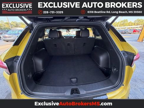 Used 2022 Chevrolet Blazer RS w/ Enhanced Convenience Package image 38