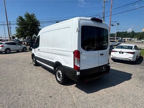 Used 2020 Ford Transit 250 Medium Roof w/ Load Area Protection Package RWD image 28