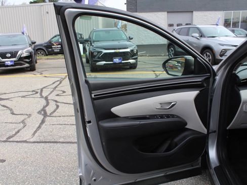 Used 2024 Hyundai Tucson SEL image 13
