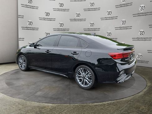 Used 2024 Kia Forte GT-Line FWD image 3