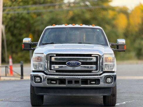 Used 2013 Ford F250 Lariat w/ Chrome Pkg AWD/4WD image 3