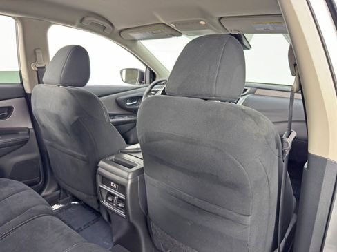 Used 2023 Nissan Murano S FWD image 29