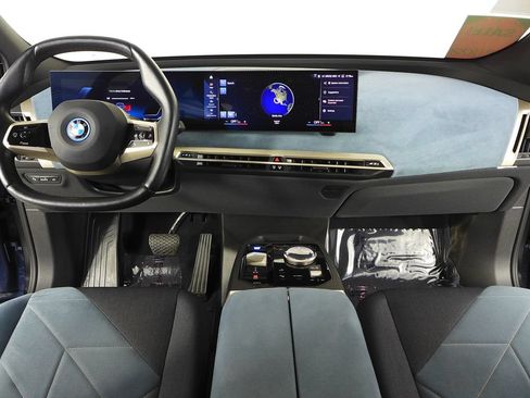 Used 2023 BMW iX xDrive50 w/ Sport Package AWD/4WD image 24