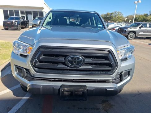 Used 2023 Toyota Tacoma SR image 9