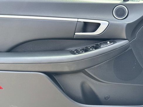 Used 2025 Hyundai Sonata SEL FWD image 17