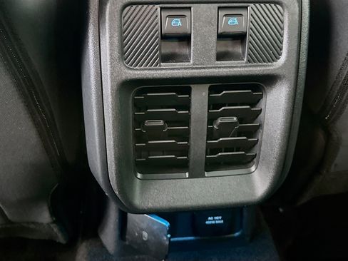 Used 2025 Ford Bronco Big Bend image 28