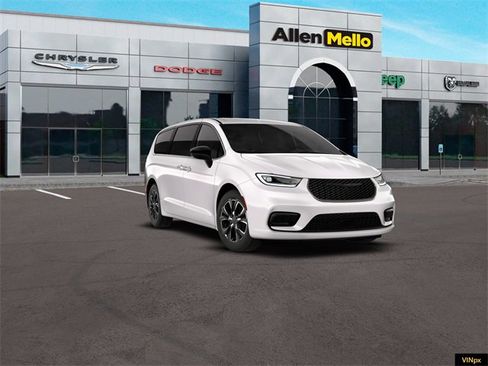 New 2026 Chrysler Pacifica Select image 16