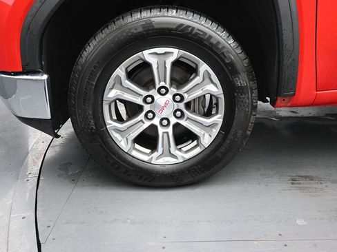 Used 2021 GMC Sierra 1500 SLT w/ SLT Convenience Package image 12