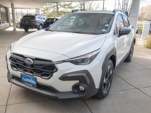 Certified 2025 Subaru Crosstrek 2.5i Limited w/ Popular Package #3A image 3