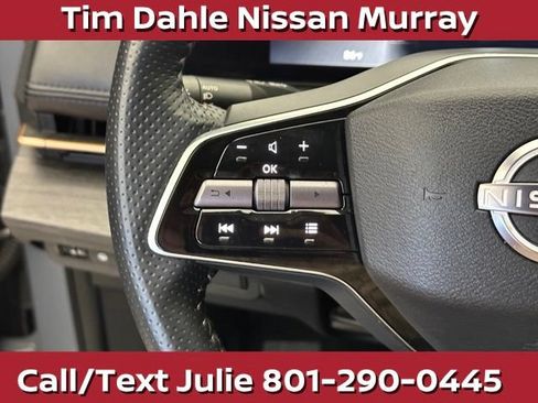 Used 2023 Nissan Ariya FWD image 23
