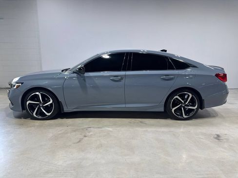 Used 2022 Honda Accord Sport image 4
