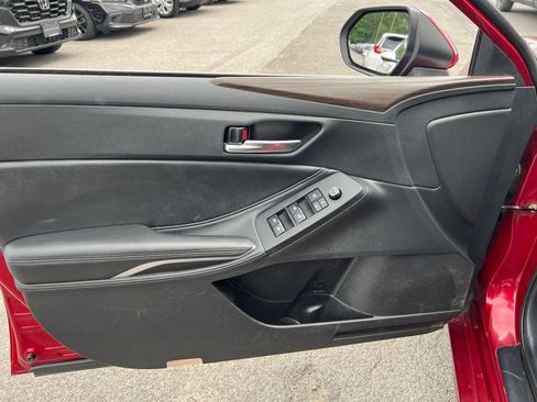 Used 2022 Toyota Avalon XLE w/ Moonroof Package FWD image 21