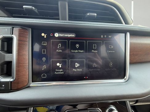 Certified 2024 GMC Yukon Denali Ultimate image 22